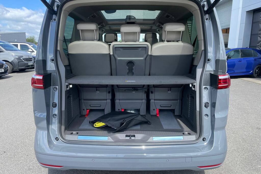 Volkswagen Multivan 2.0 Tdi Style Lwb Dsg Silver #9