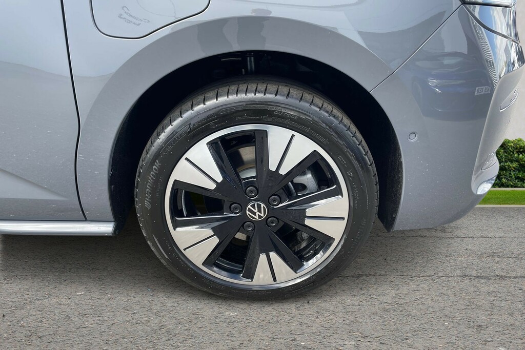 Volkswagen Multivan Volkswagen Multivan Estate 1.5 Tsi Ehybrid Style 5 Grey #5