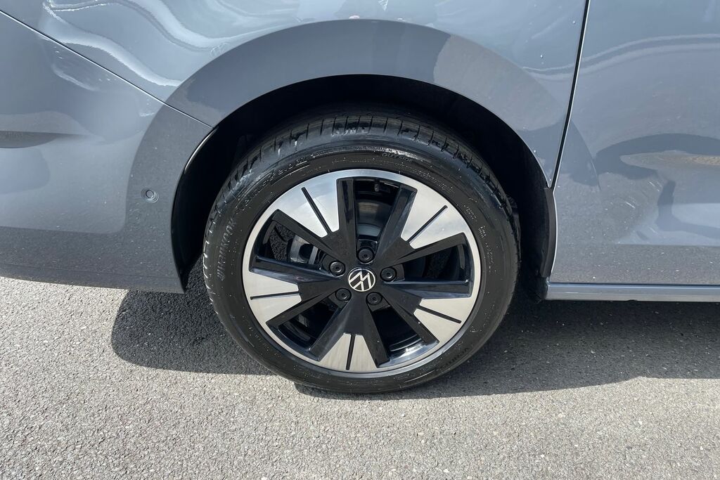 Volkswagen Multivan 2.0 Tdi Style Lwb Dsg Silver #24