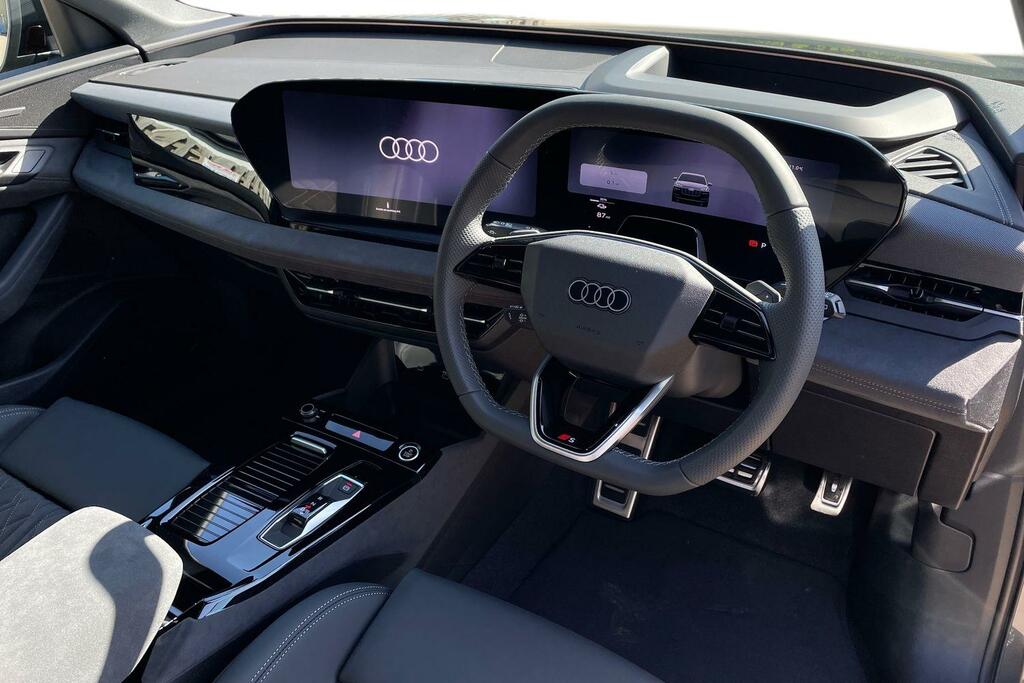 Audi Q6 E-Tron Audi Q6 E-tron Estate 225Kw Performance 100Kwh Bla Grey #6