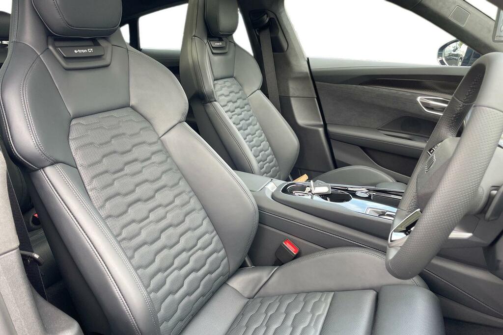 Audi E Tron GT 435,00 Kw Grey #14