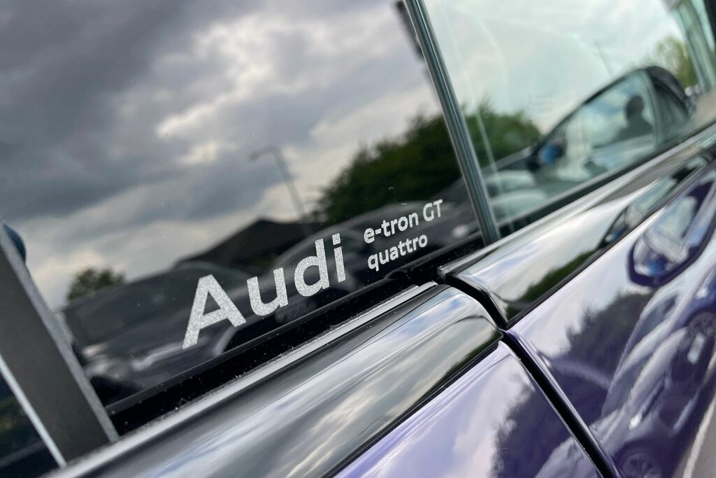 Audi E Tron GT 435,00 Kw Grey #24