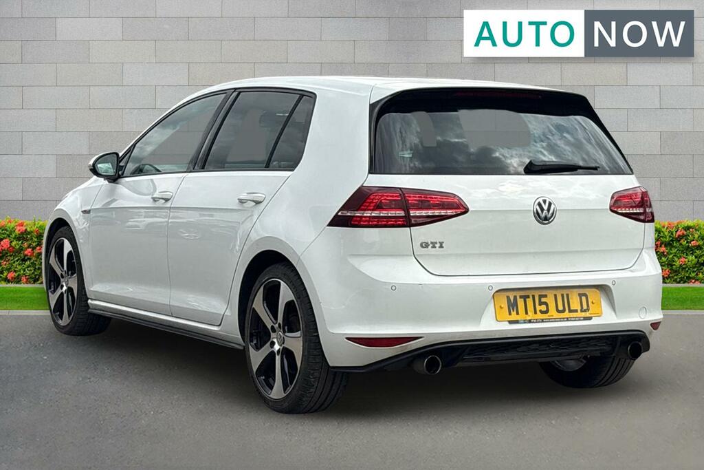 Volkswagen Golf Volkswagen Golf 2.0 Tsi Bluemotion Tech Gti Hatchb MT15ULD White #4