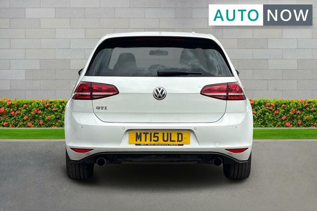 Volkswagen Golf Volkswagen Golf 2.0 Tsi Bluemotion Tech Gti Hatchb MT15ULD White #3
