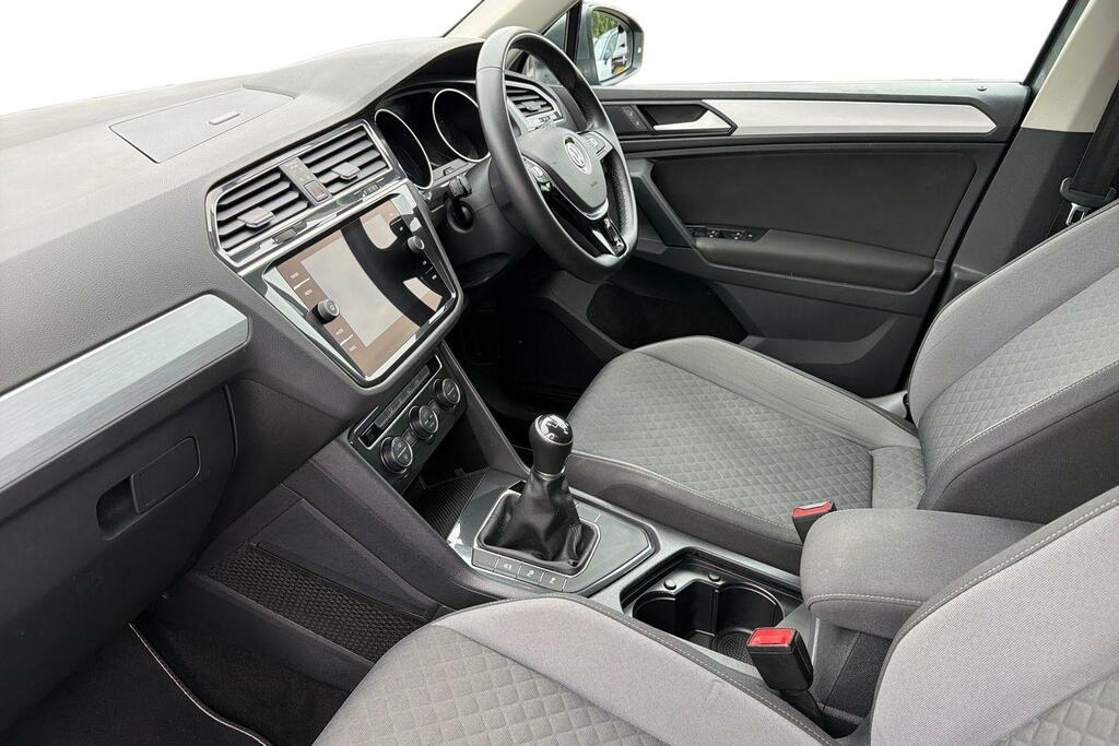 Volkswagen Tiguan Volkswagen Tiguan Match 1.5 Tsi Evo 2Wd 150Ps 6-Sp Grey #2