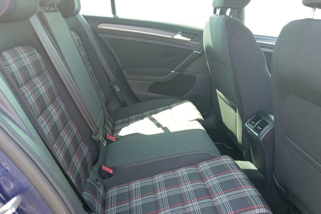 Volkswagen Golf Hatchback Black #10