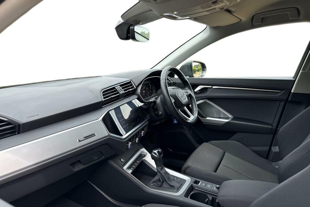 Audi Q3 Audi Q3 Sportback Sport 35 Tfsi 150 Ps S Tronic X99SRJ Grey #2