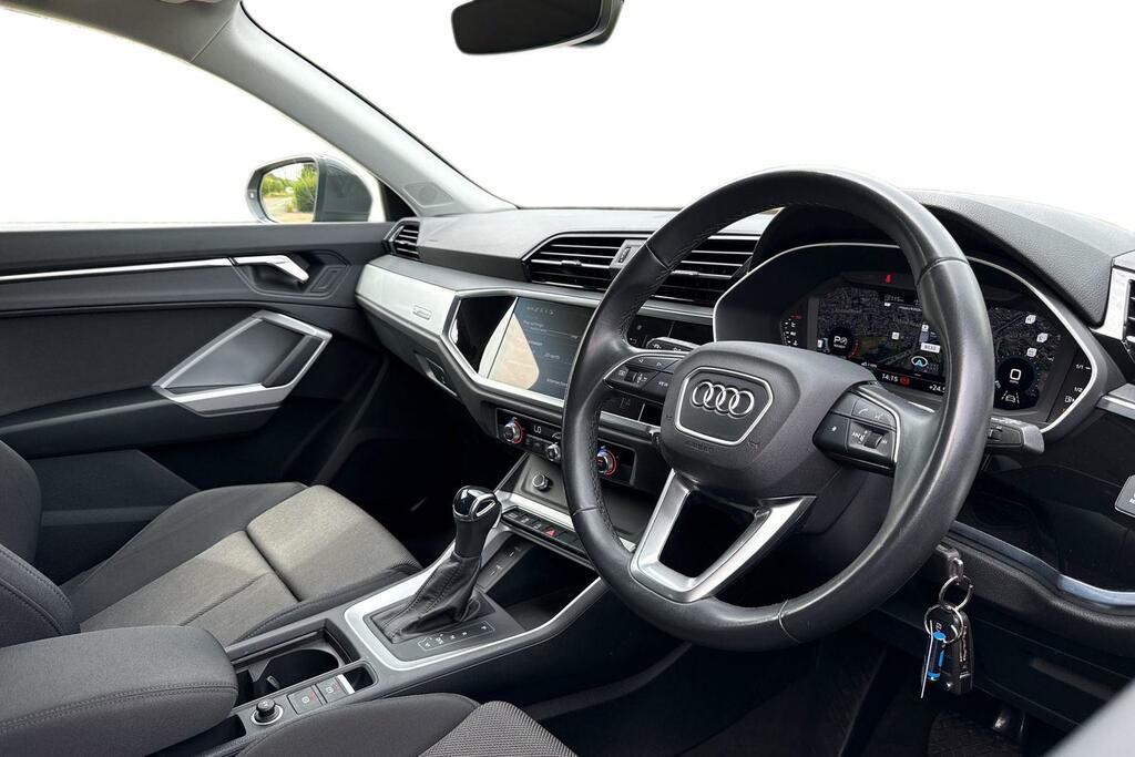 Audi Q3 Audi Q3 Sportback Sport 35 Tfsi 150 Ps S Tronic X99SRJ Grey #6