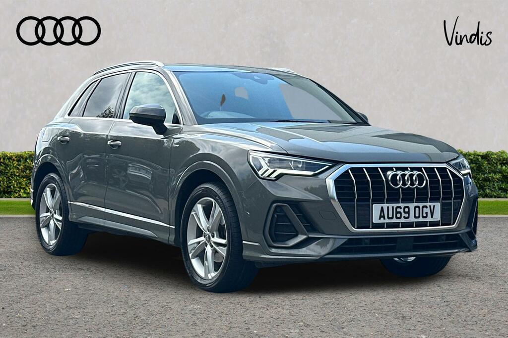 Audi Q3 Audi Q3 S Line 35 Tfsi Grey