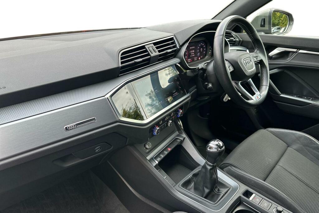 Audi Q3 Audi Q3 S Line 35 Tfsi 150 Ps 6-Speed ML70BWU Grey #2