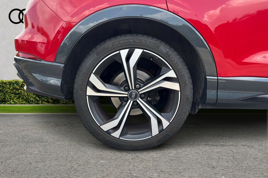 Audi Q3 Audi Q3 Edition 1 35 Tdi 150 Ps S Tronic PN20HGE Red #5