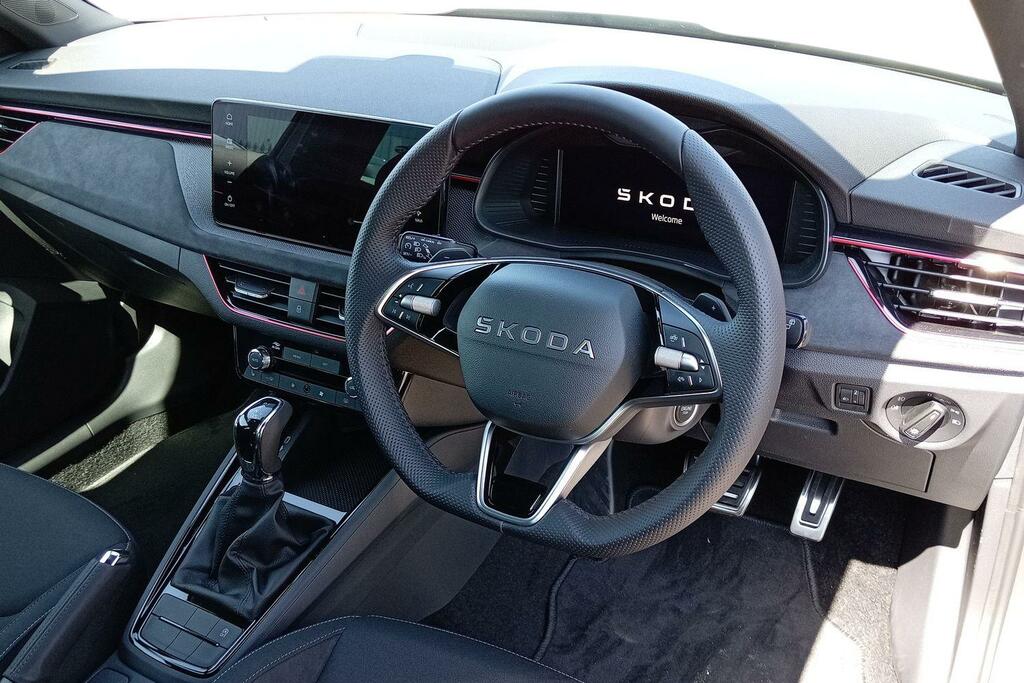 Skoda Kamiq Skoda Kamiq Hatchback 1.0 Tsi Design Edition D AJ26OTC Grey #6