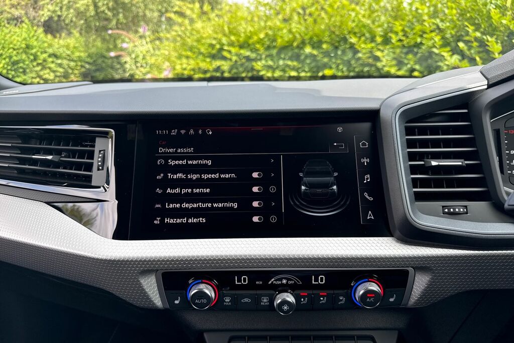 Audi A1 S Line 25 Tfsi 95 Ps 5-Speed White #23