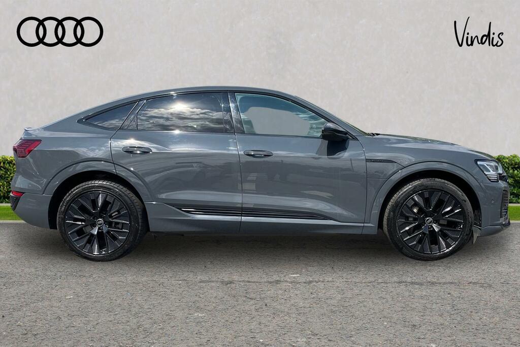 Audi Q8 e tron Audi Q8 Sportback Black Edition 55 E-tron Quattro Grey #4