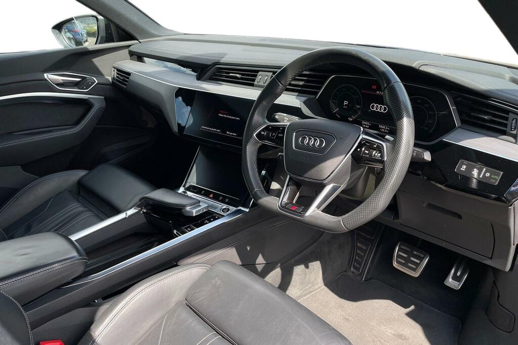 Audi Q8 e tron Audi Q8 Sportback Black Edition 55 E-tron Quattro Grey #6