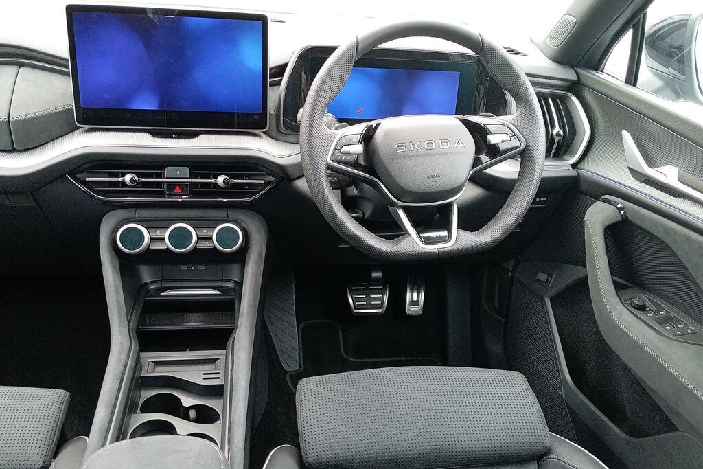 Skoda Kodiaq Skoda Kodiaq Estate 2.0 Tsi 204 Sportline 4X4 Silver #6