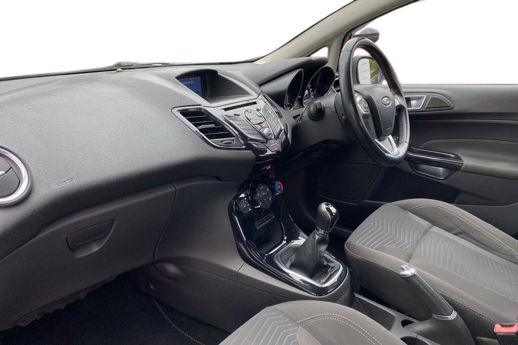 Ford Fiesta 1.6 T White #2