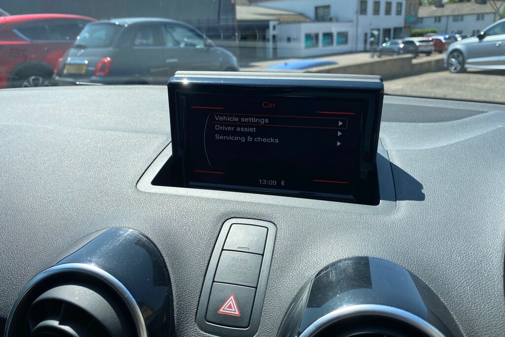 Audi A1 Sportback Tdi Sport Red #20