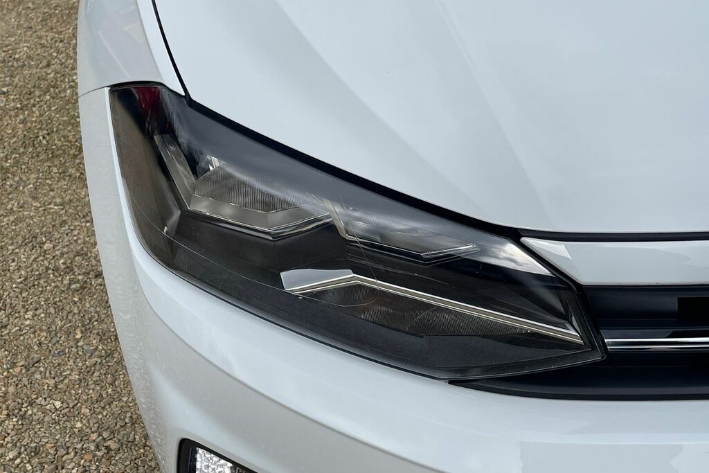Volkswagen Polo Hatchback Black #16
