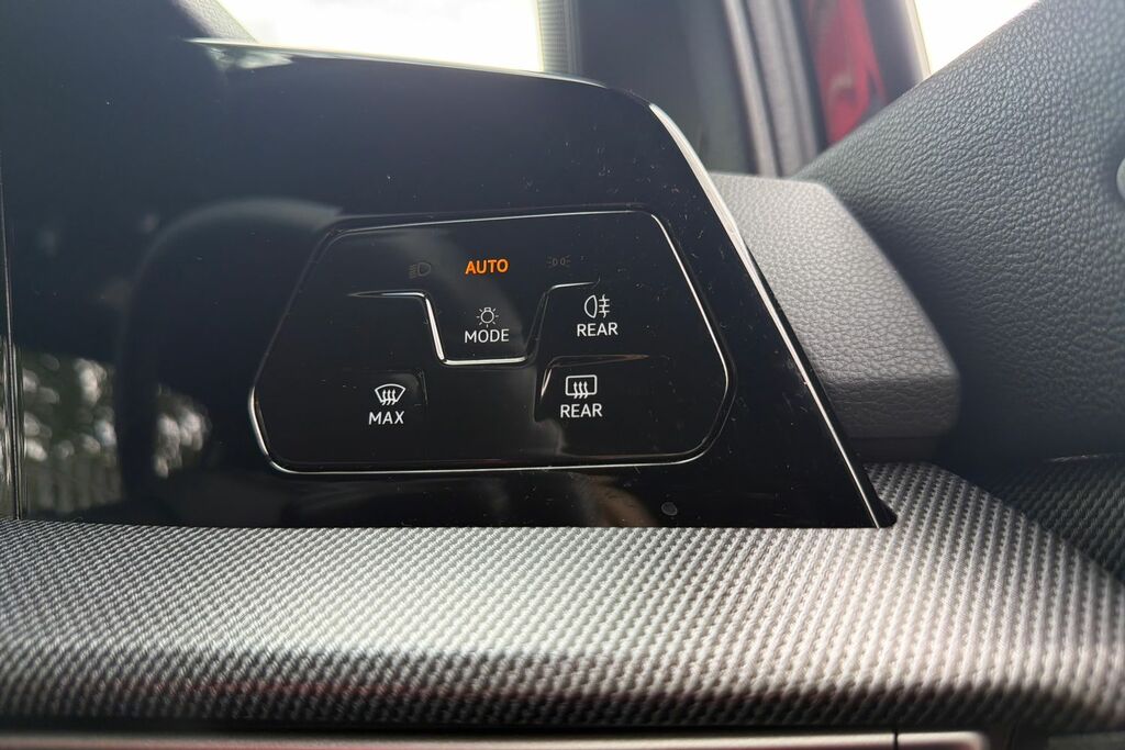 Volkswagen Golf Tsi R Black Edition Blue #26