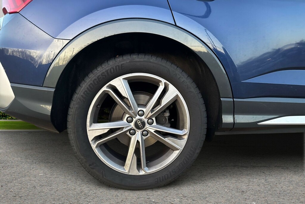 Audi Q3 Audi Q3 Sportback 35 Tfsi S Line S Tronic Lea Blue #5