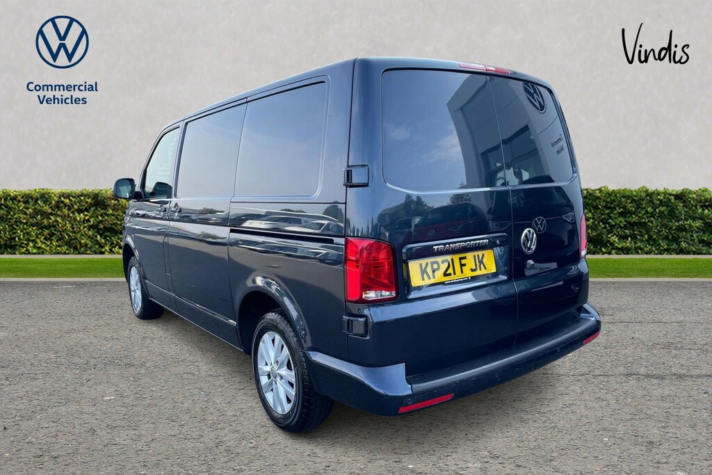Volkswagen Transporter 2L Startline White #3