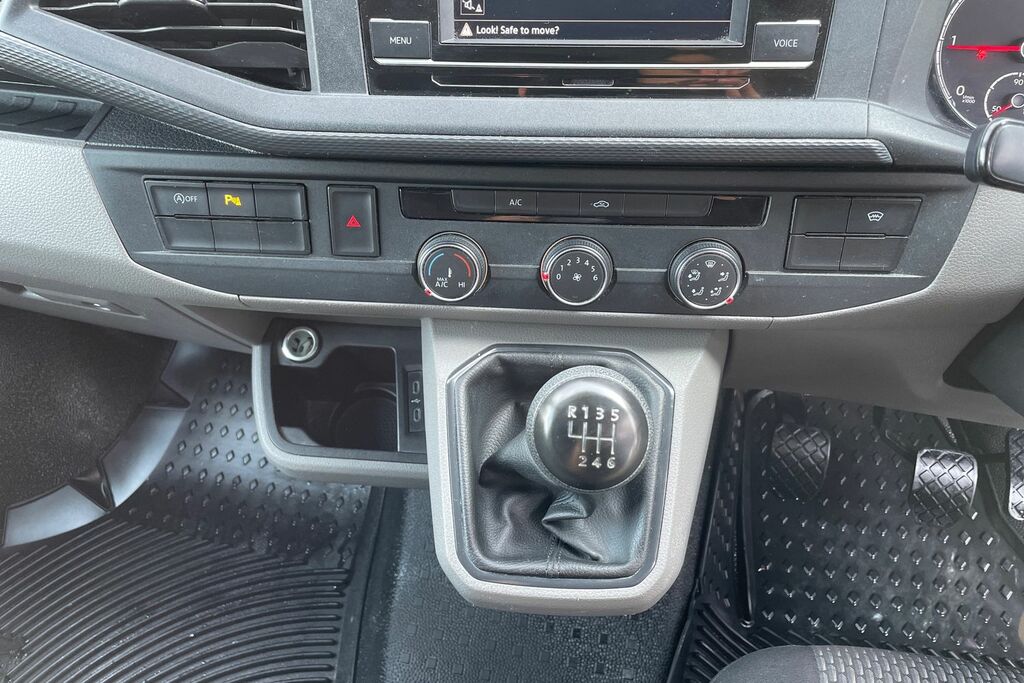 Volkswagen Transporter 2L Startline White #11
