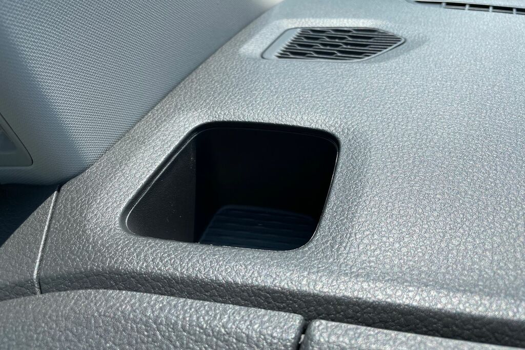 Volkswagen Transporter 2.0 Tdi 170Ps Commerce Pro Van Grey #58