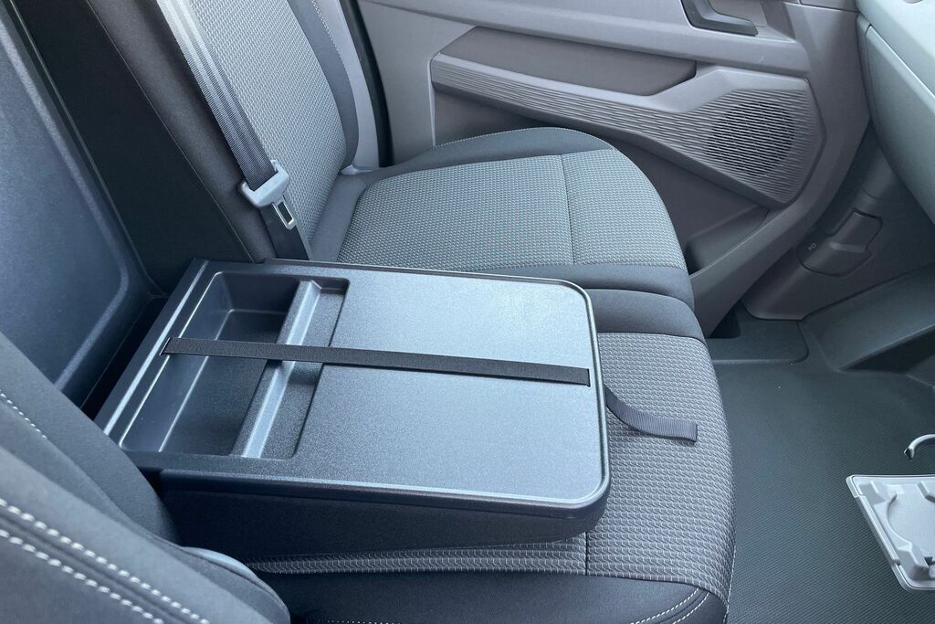 Volkswagen Transporter 2.0 Tdi 170Ps Commerce Pro Van Grey #35