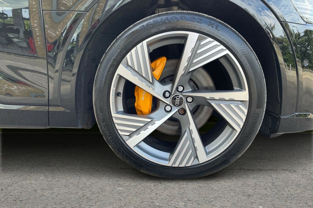 Audi E-tron Audi E-tron Sportback Vorsprung 55 Quattro 300,00 ND21VGX Black #5