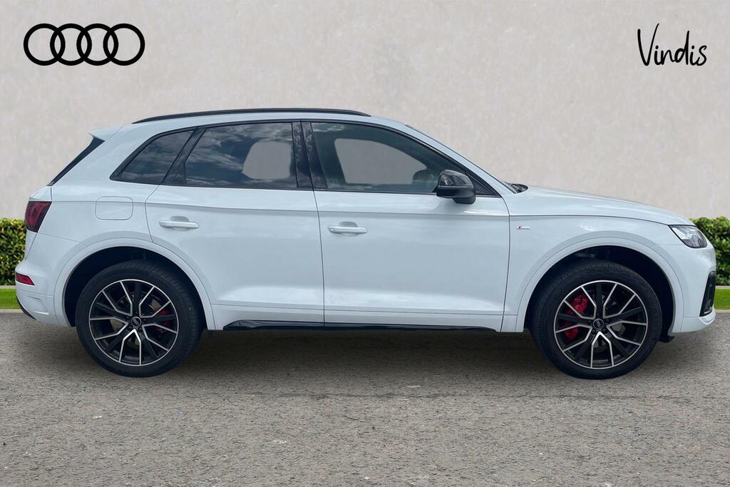 Audi Q5 Audi Q5 Edition 1 40 Tdi Quattro 204 Ps S Tronic KP72VPC White #4