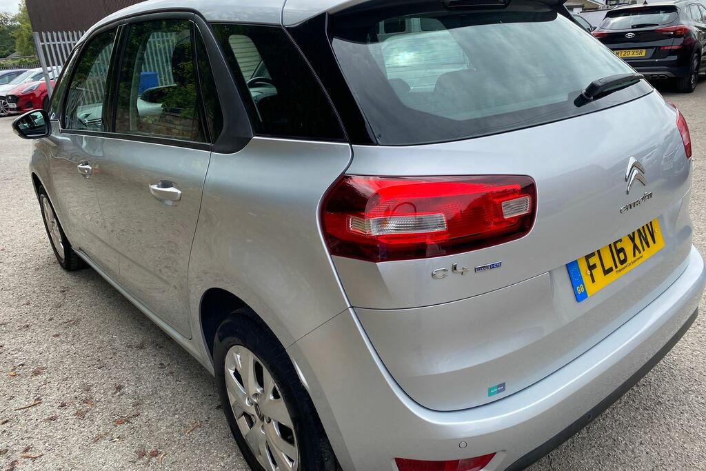 Citroen C4 Picasso Mpv White #30
