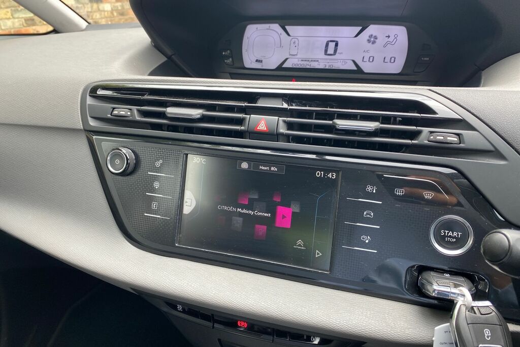 Citroen C4 Picasso Mpv White #22