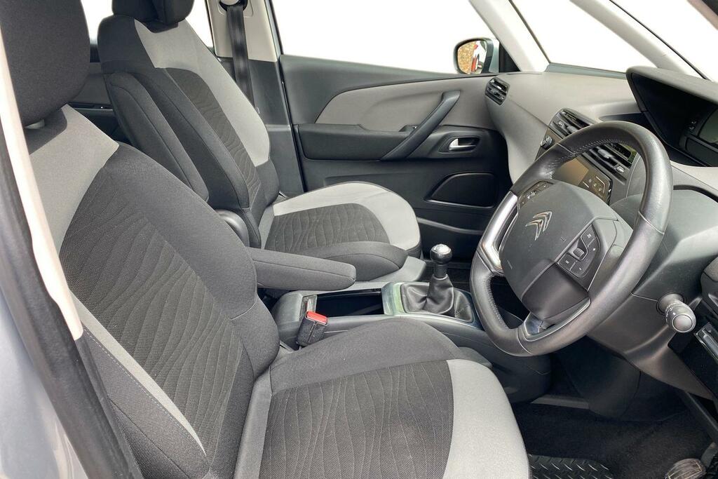 Citroen C4 Picasso Mpv White #14