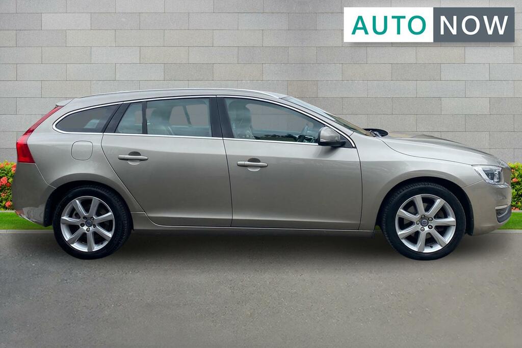 Volvo V60 Volvo V60 2.0 D3 Se Lux Estate E Gold #4