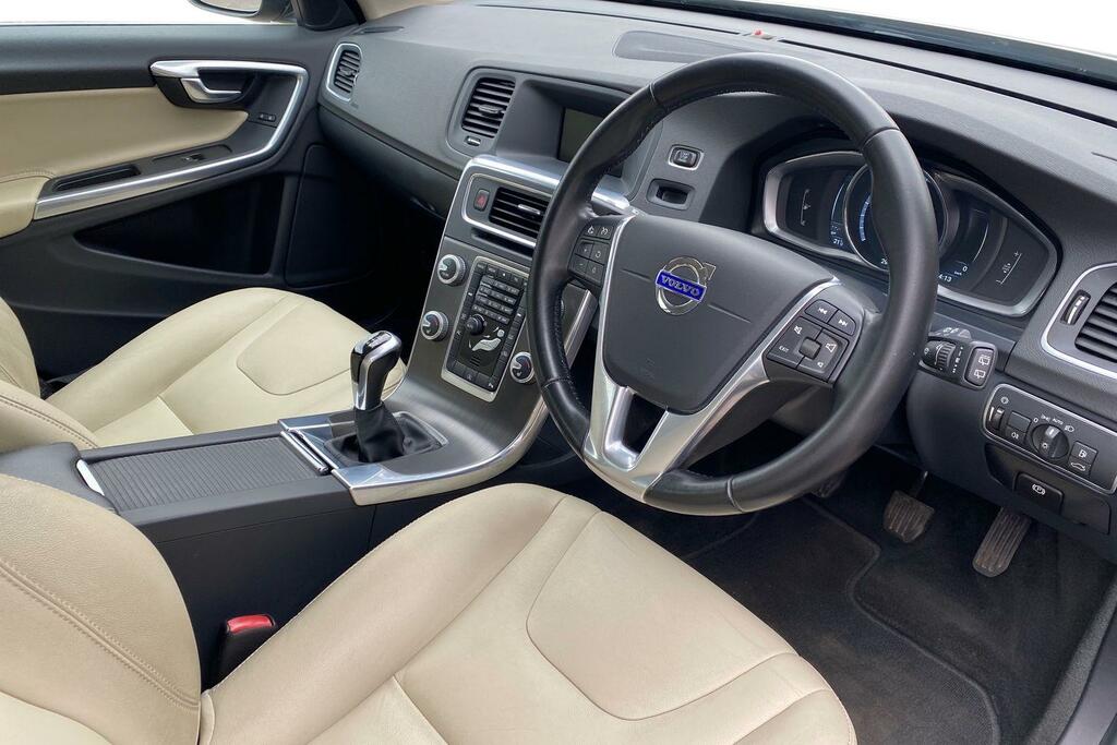 Volvo V60 Volvo V60 2.0 D3 Se Lux Estate E Gold #6