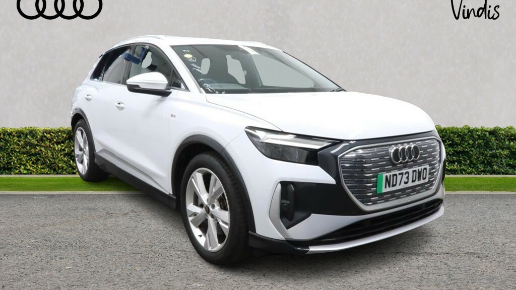 Audi Q4 E Tron Audi Q4 E-tron Q4 O S Line 40 E-tron 150,00 Kw White