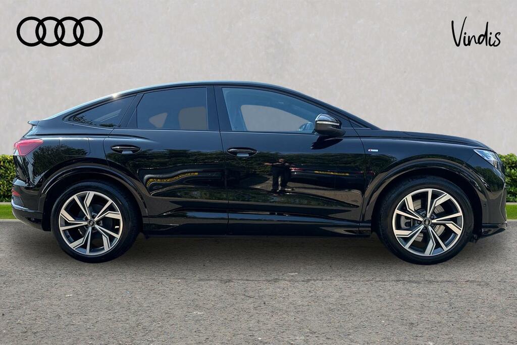 Audi Q4 E Tron Audi Q4 E-tron Sportback Sportback Q4 Edition 1 40 Black #4