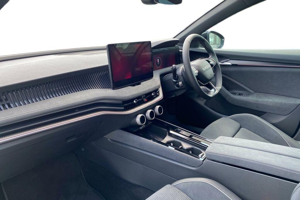 Skoda Superb Skoda Superb Estate 2.0 Tdi Sportline D AV26YLU Grey #2