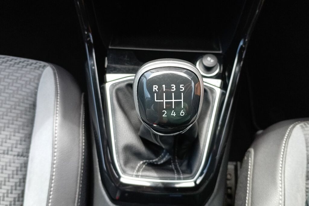 Volkswagen T-Cross Active Grey #8