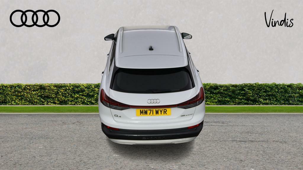Audi Q4 E Tron Audi Q4 E-tron Q4 Sport 35 E-tron 125,00 Kw White #4
