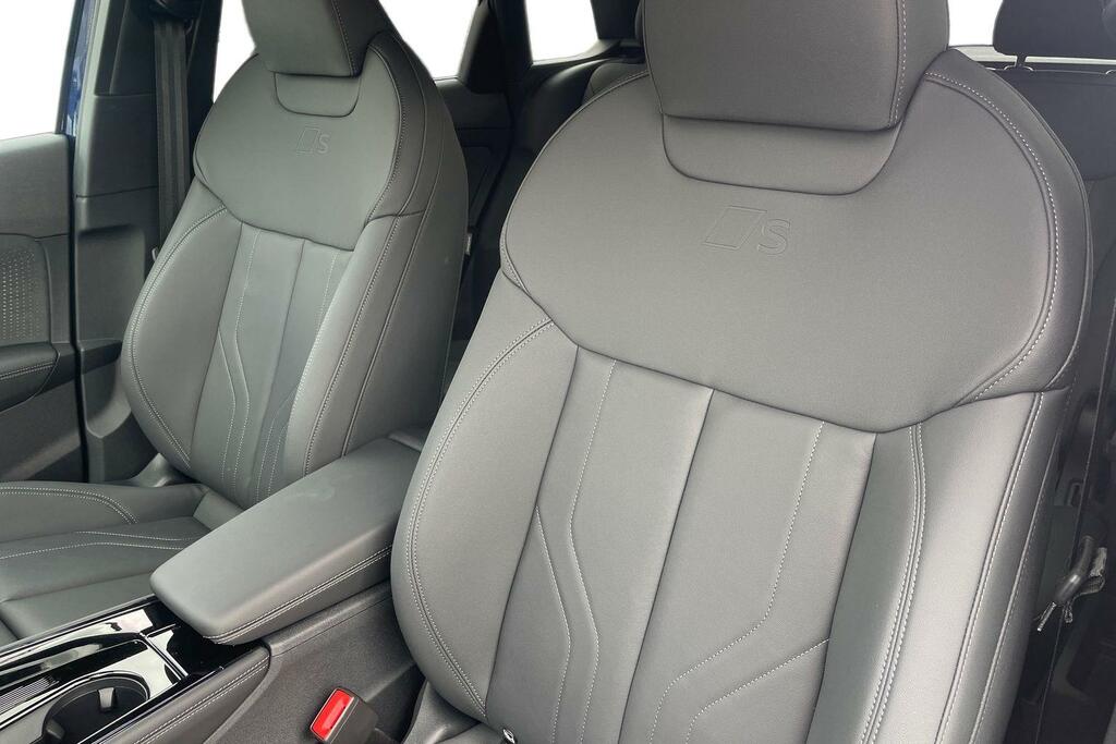 Audi Q3 Edition 1 E-hybrid 272 Ps S Tronic Grey #10