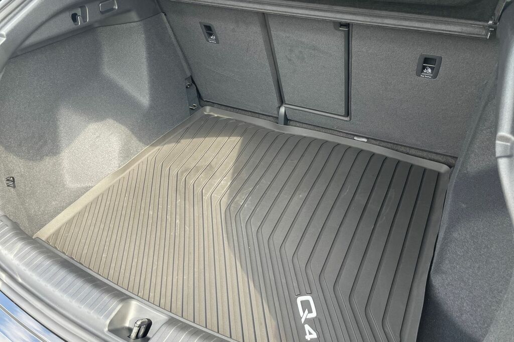 Audi Q4 E Tron 45 Black Edition Suv Quattro 82K Black #9