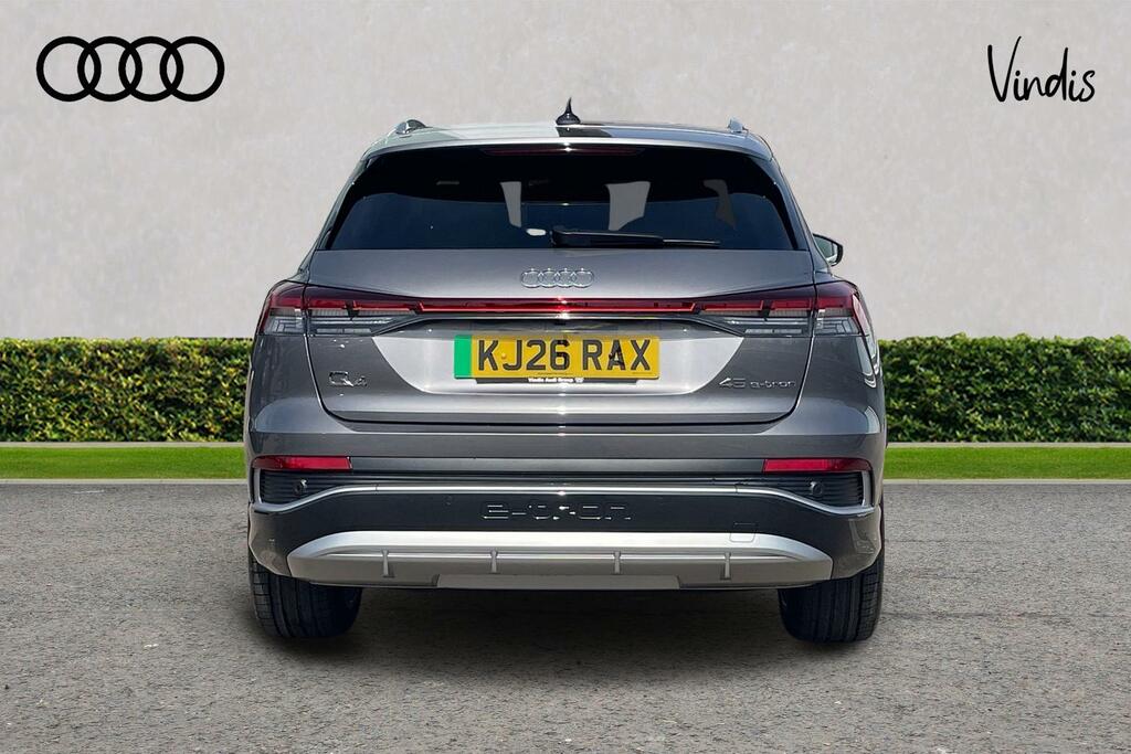 Audi Q4 E Tron 210Kw 45 82Kwh Black Edition 2026 Black #7
