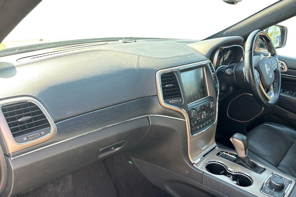 Jeep Grand Cherokee 3.0 V6 Crd Summit 247 Bhp White #7