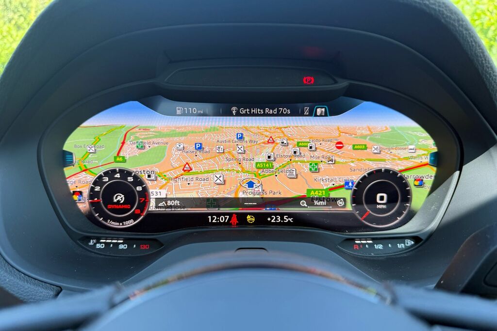 Audi Q2 Audi Q2 S Line 35 Tfsi 150 Ps 6-Speed Grey #26
