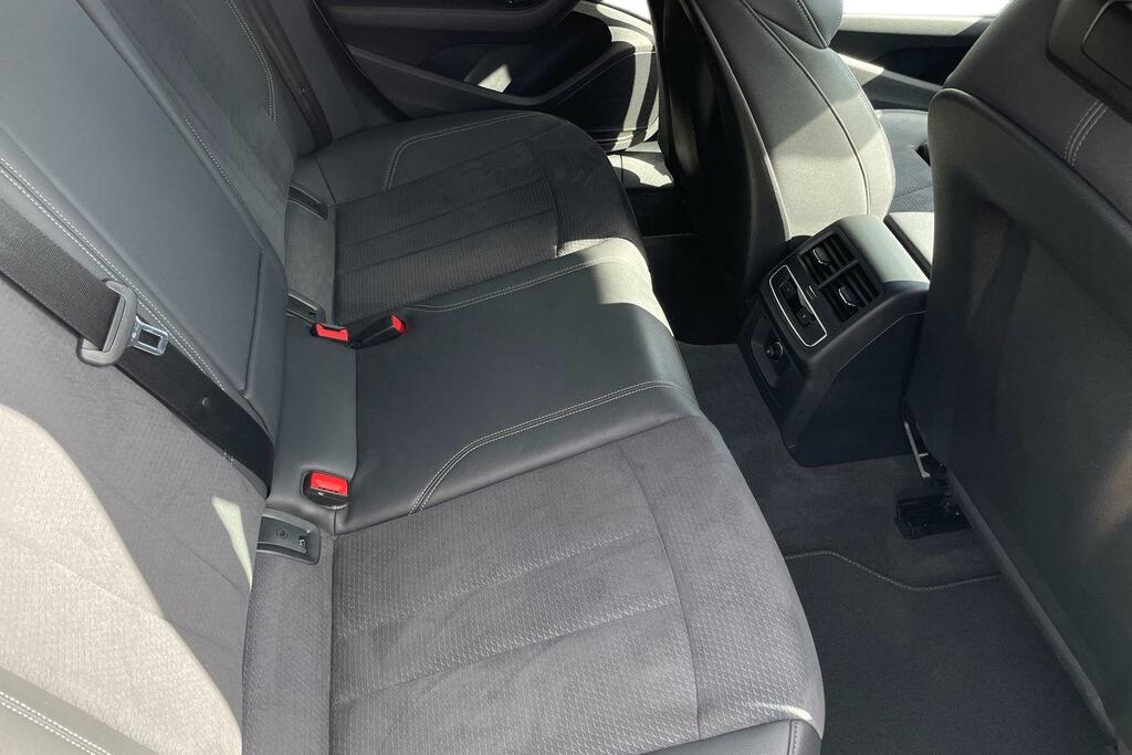 Audi A4 Avant 35 Tdi S Line S Tronic Grey #13