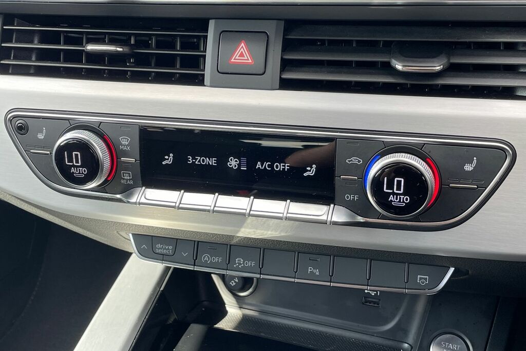 Audi A4 Avant 35 Tdi S Line S Tronic Grey #16
