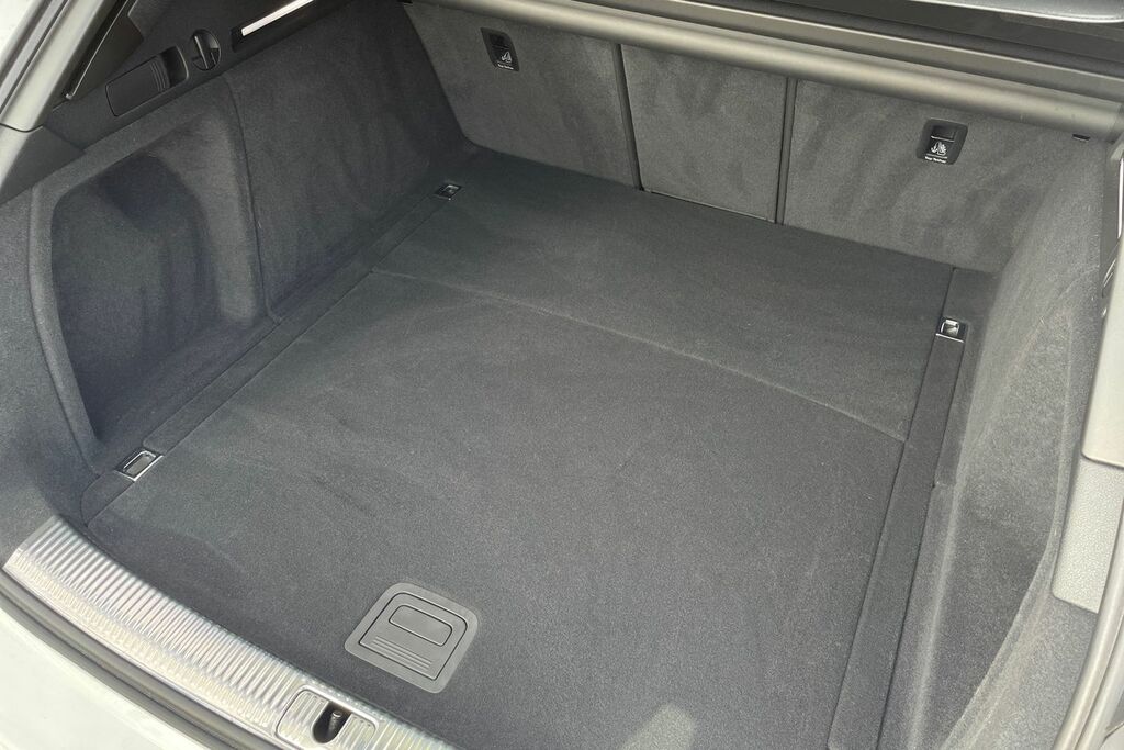 Audi A4 Avant 35 Tdi S Line S Tronic Grey #9