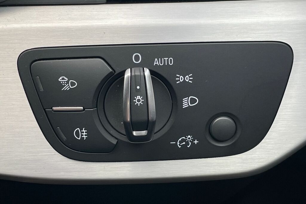 Audi A4 Avant 35 Tdi S Line S Tronic Grey #25